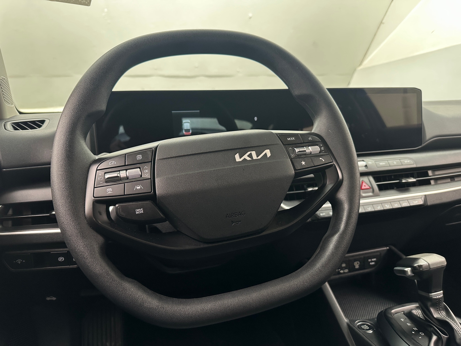 Thumbnail: 2025 Kia K4 - 5