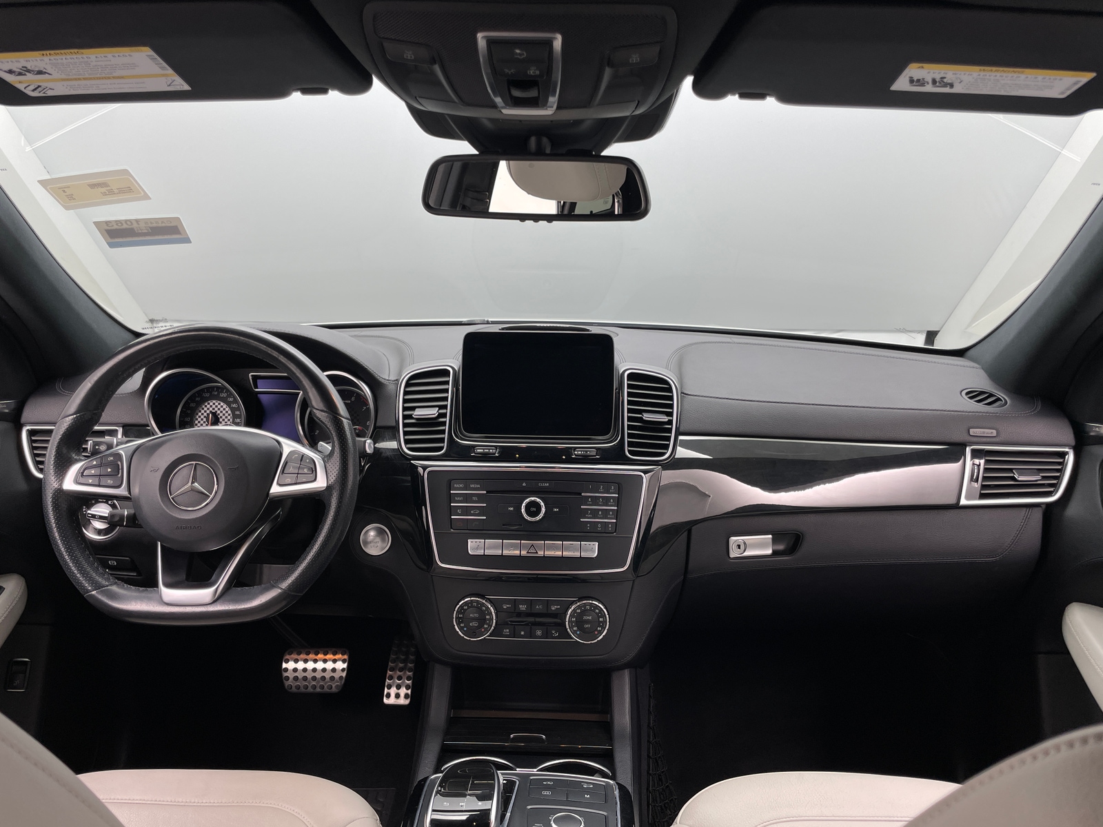 Thumbnail: 2018 Mercedes-Benz GLE - 2