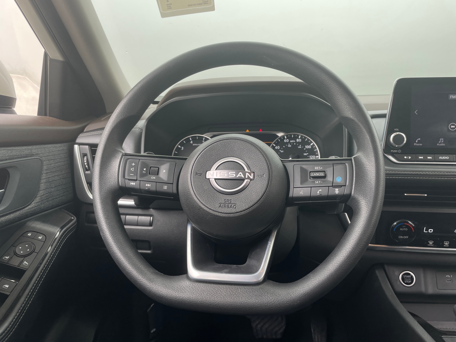 Thumbnail: 2023 Nissan Rogue - 5