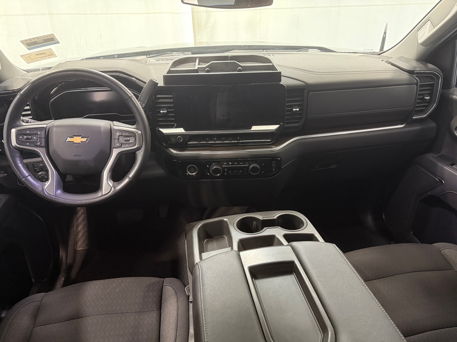 Thumbnail: 2022 Chevrolet Silverado 1500 - 3