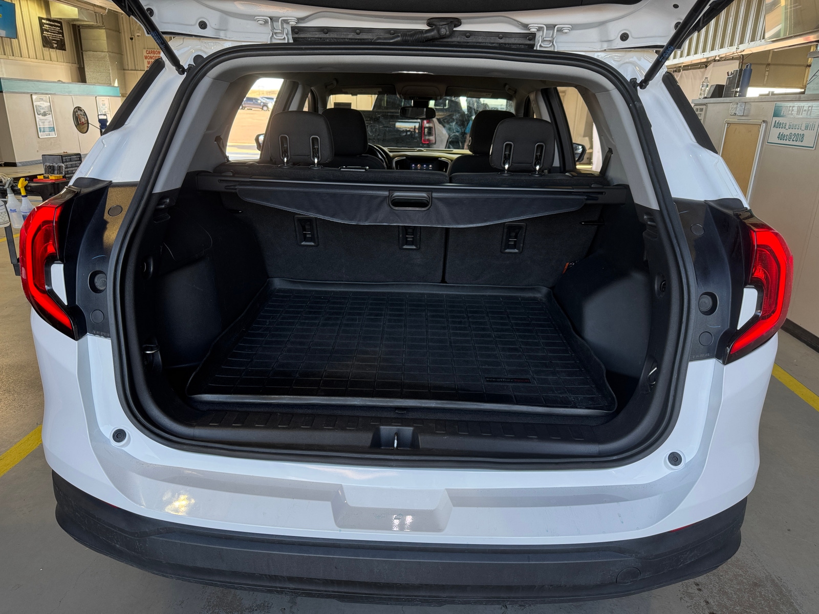 Thumbnail: 2020 GMC Terrain - 7