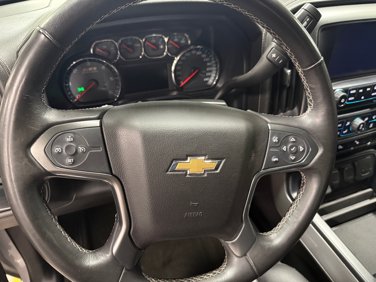 Thumbnail: 2017 Chevrolet Silverado 1500 - 4