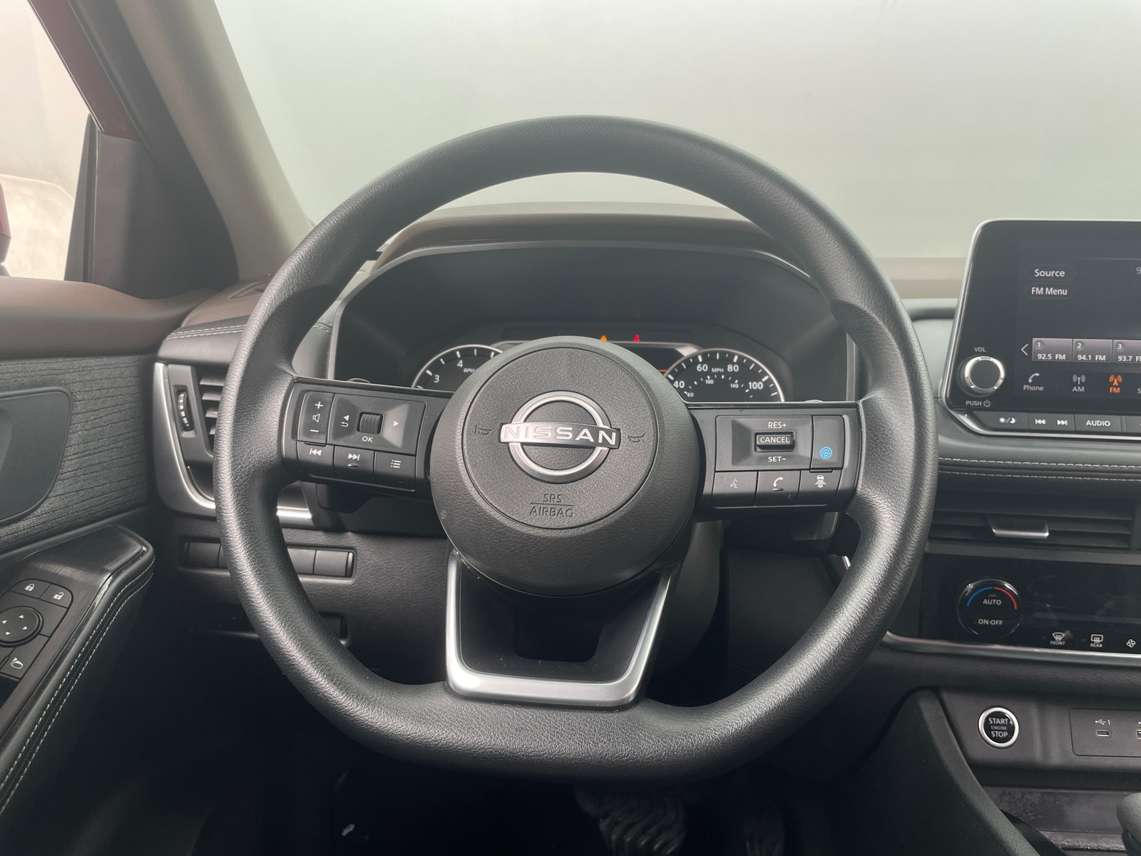 Thumbnail: 2023 Nissan Rogue - 5