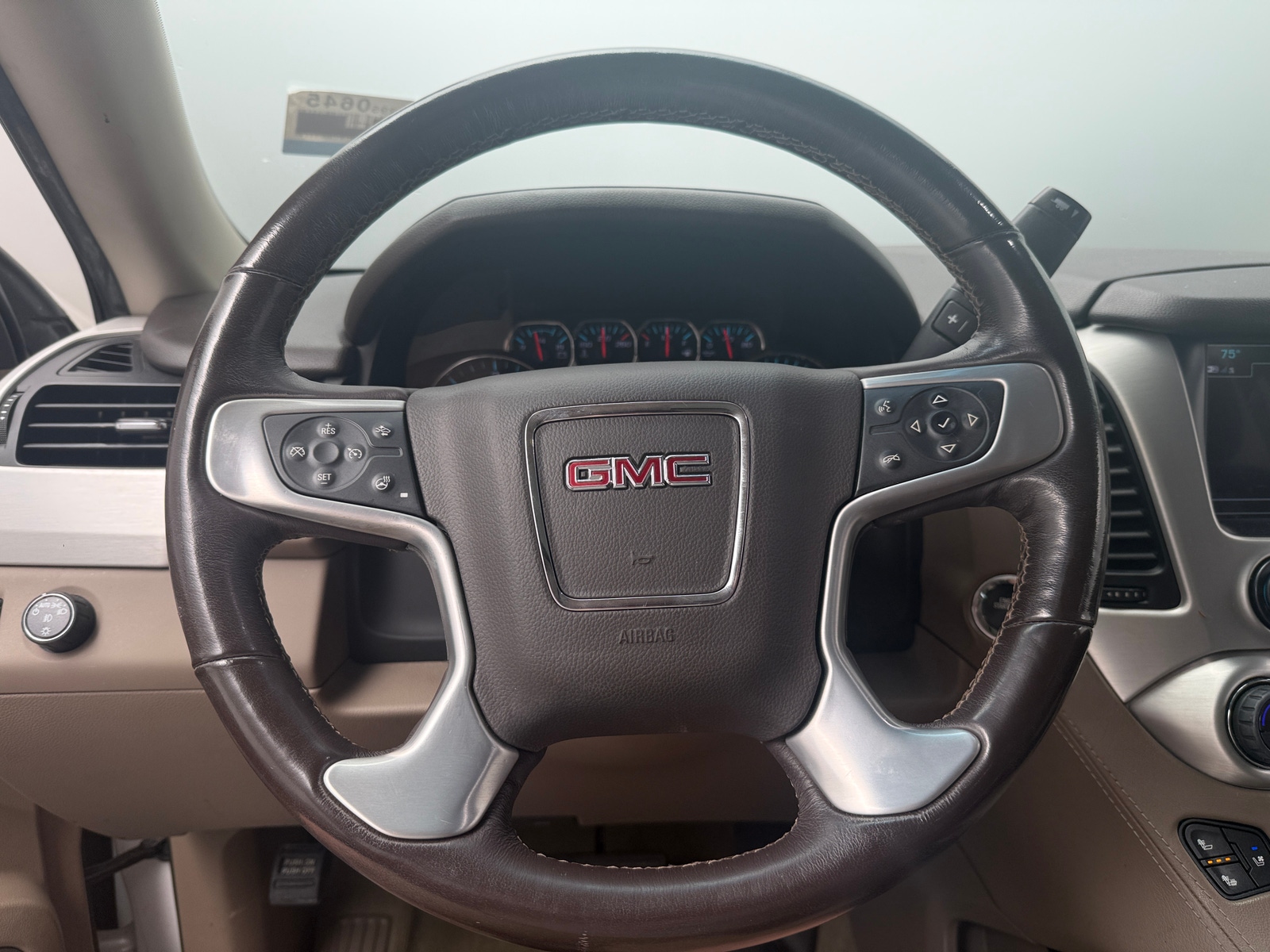 Thumbnail: 2018 GMC Yukon - 4