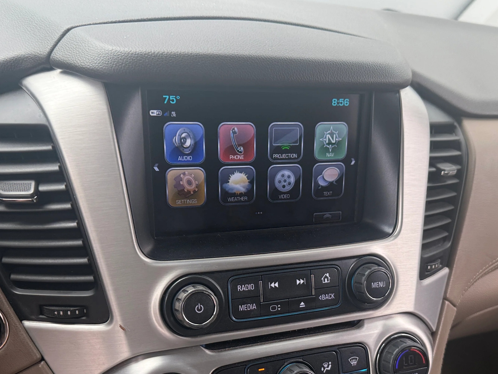 Thumbnail: 2018 GMC Yukon - 3