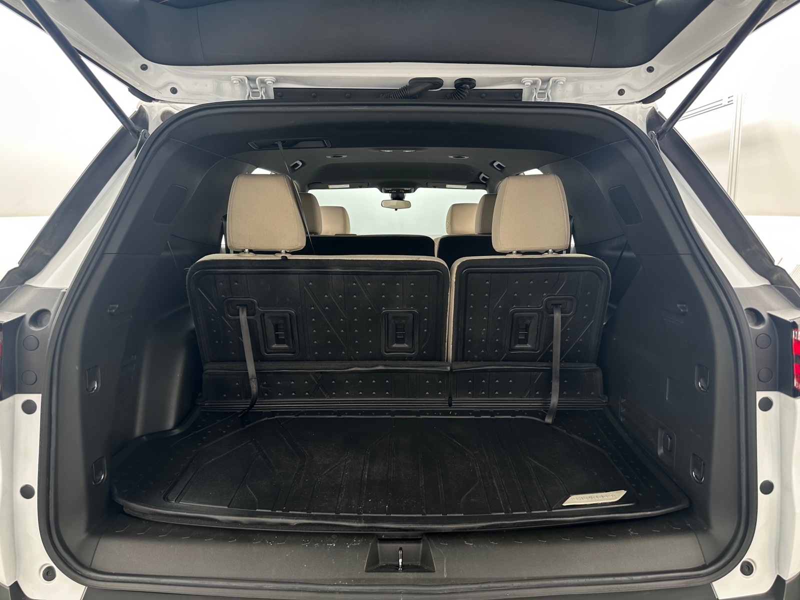 Thumbnail: 2022 Chevrolet Traverse - 7