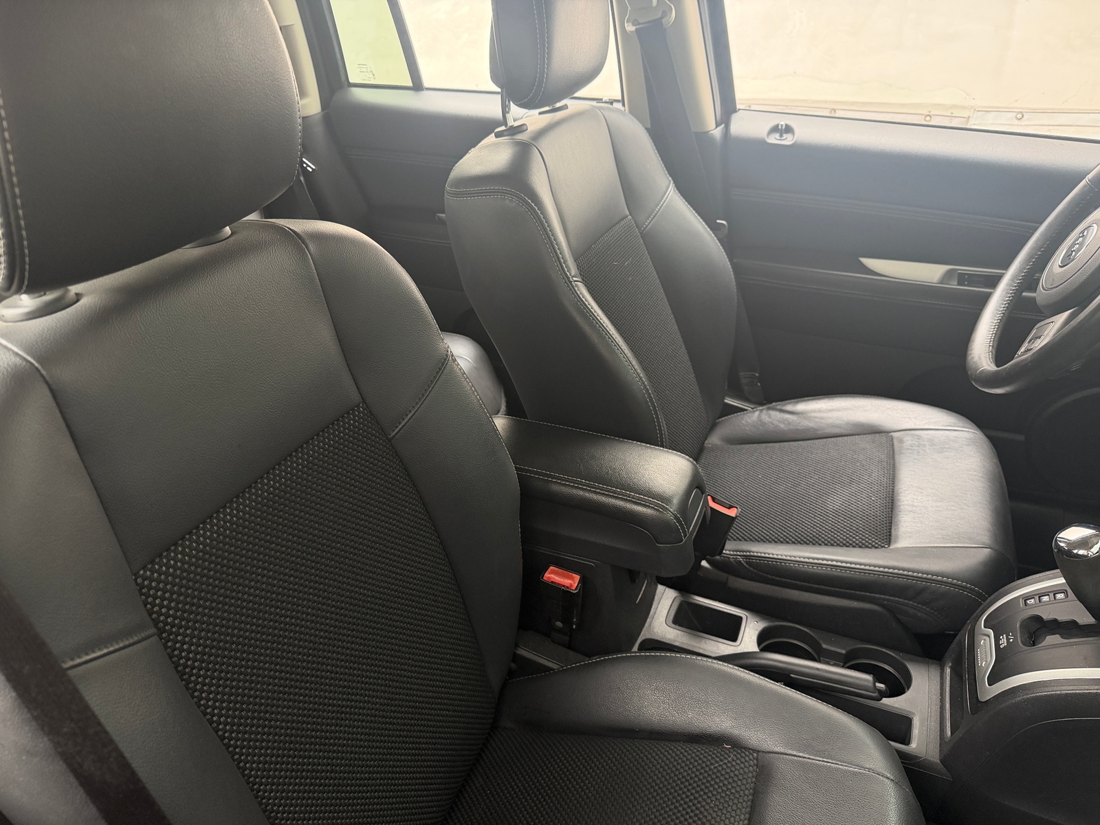 Thumbnail: 2014 Jeep Compass - 2