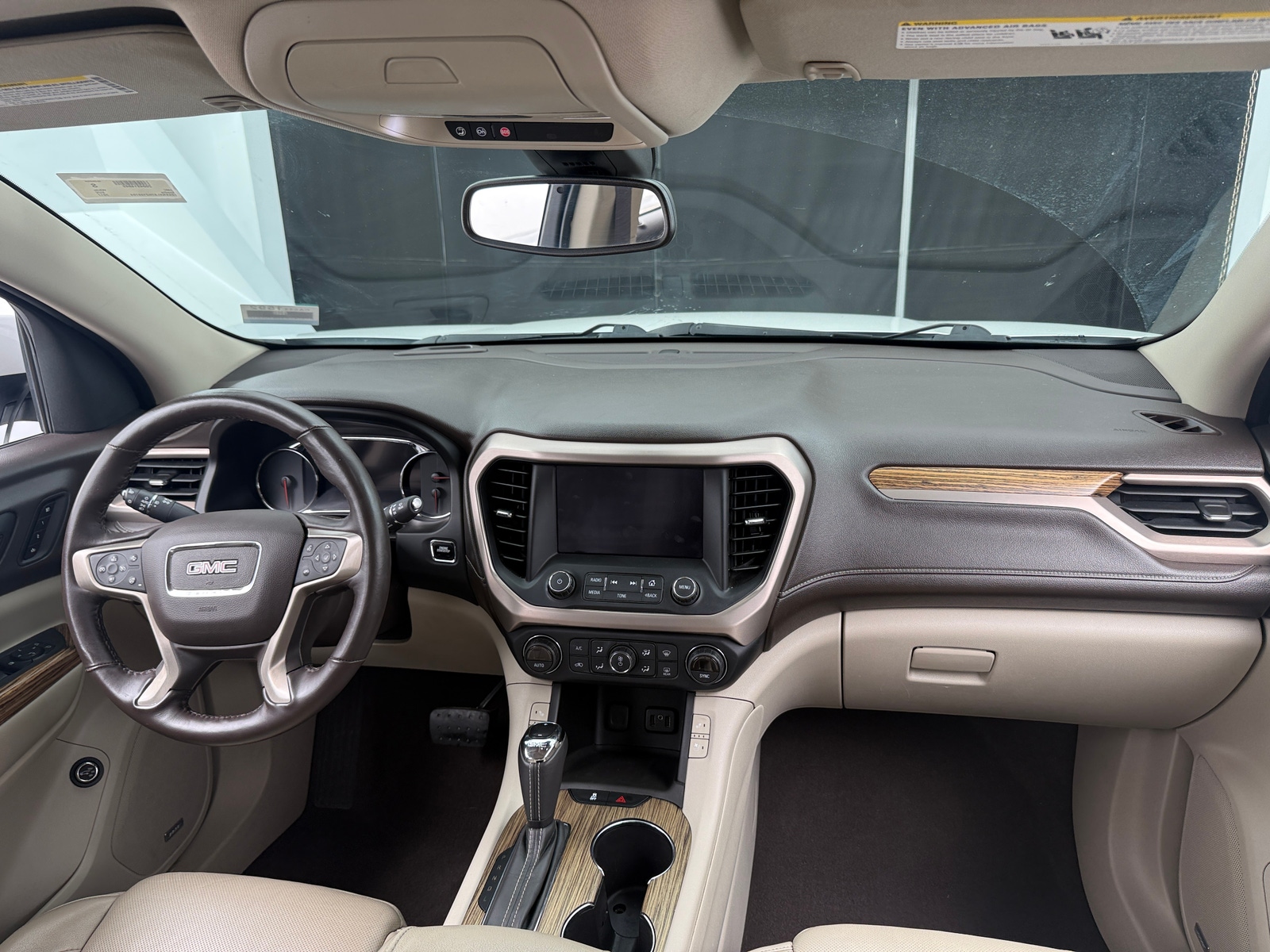 Thumbnail: 2017 GMC Acadia - 2