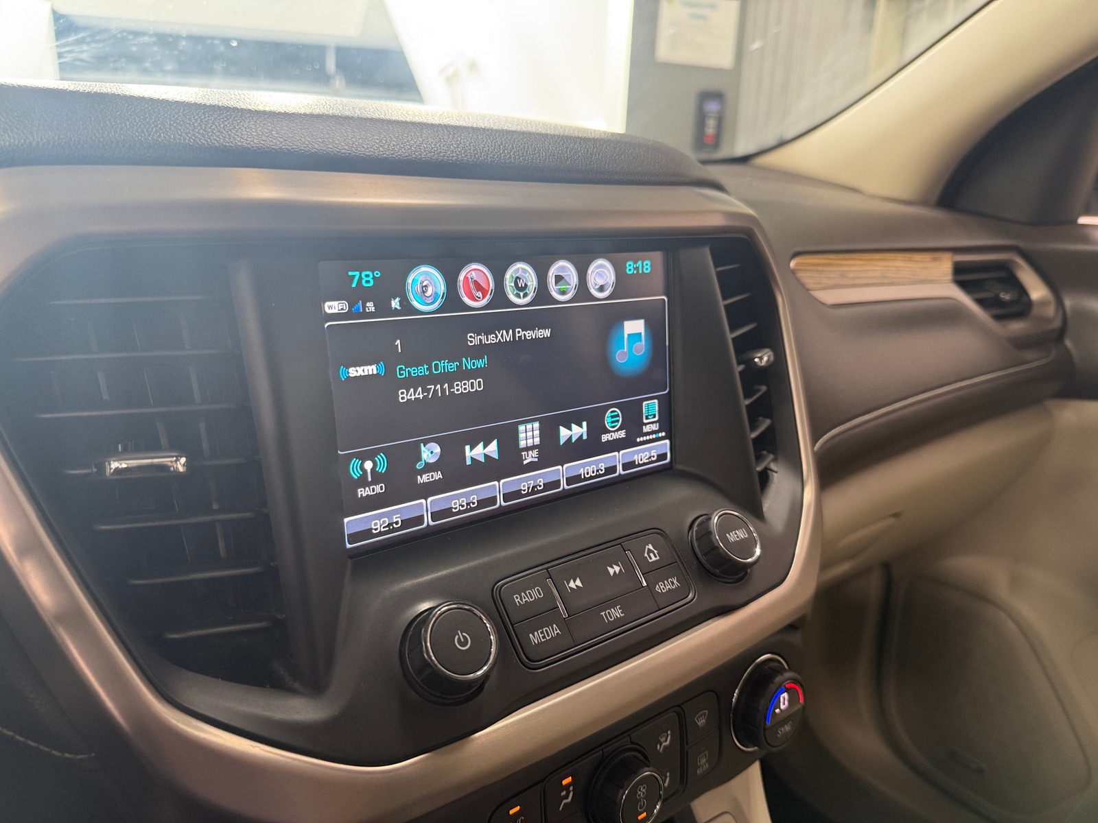 Thumbnail: 2017 GMC Acadia - 3