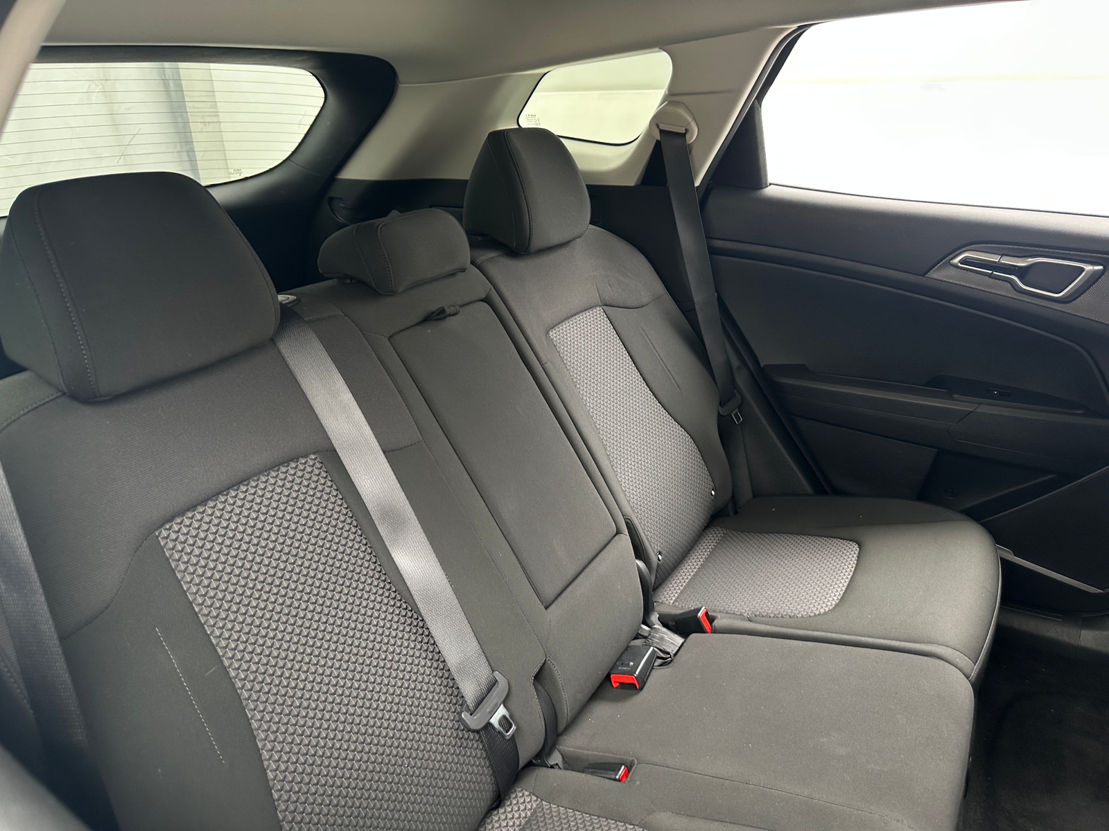Thumbnail: 2023 Kia Sportage - 6
