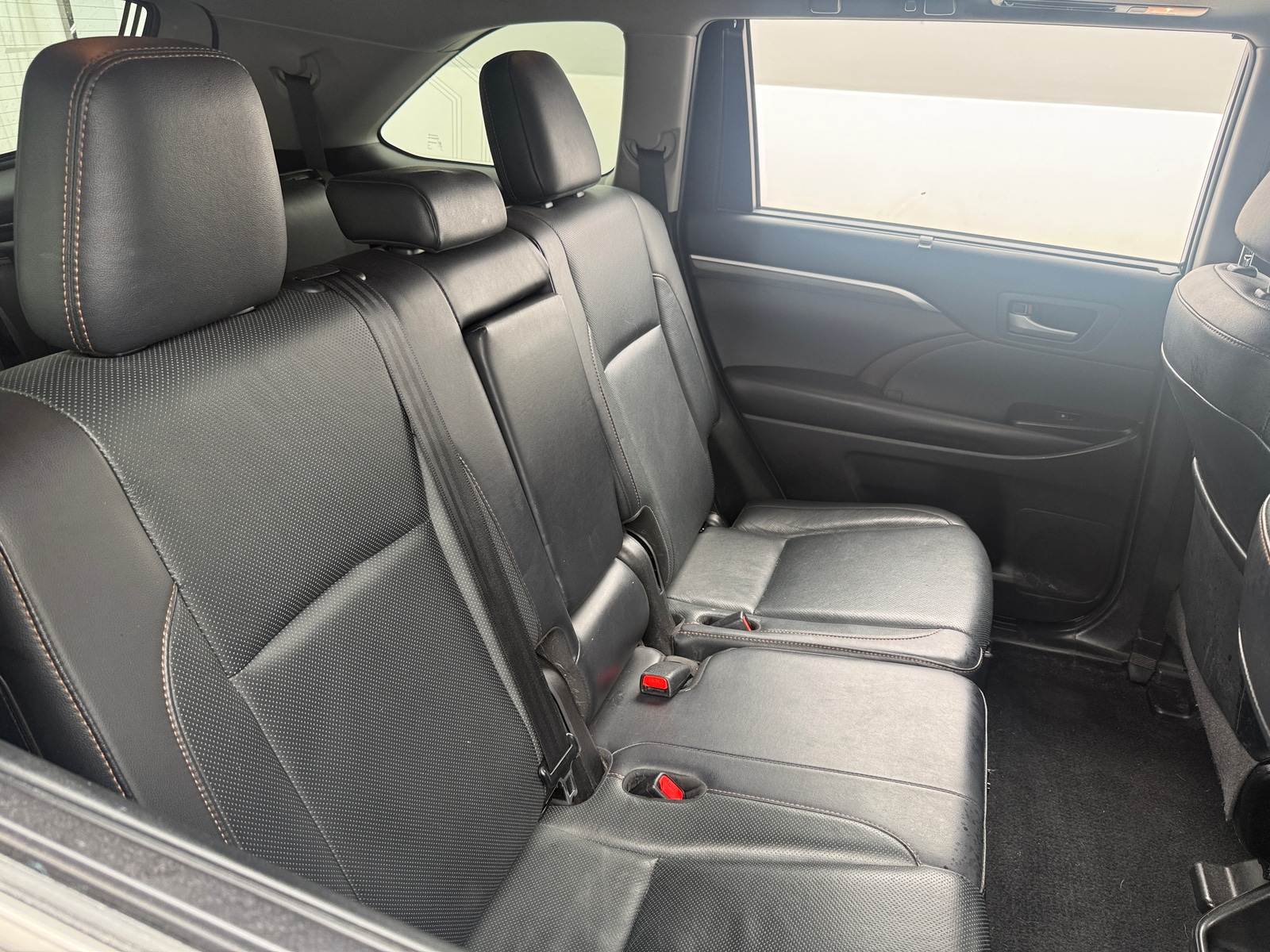 Thumbnail: 2019 Toyota Highlander - 5