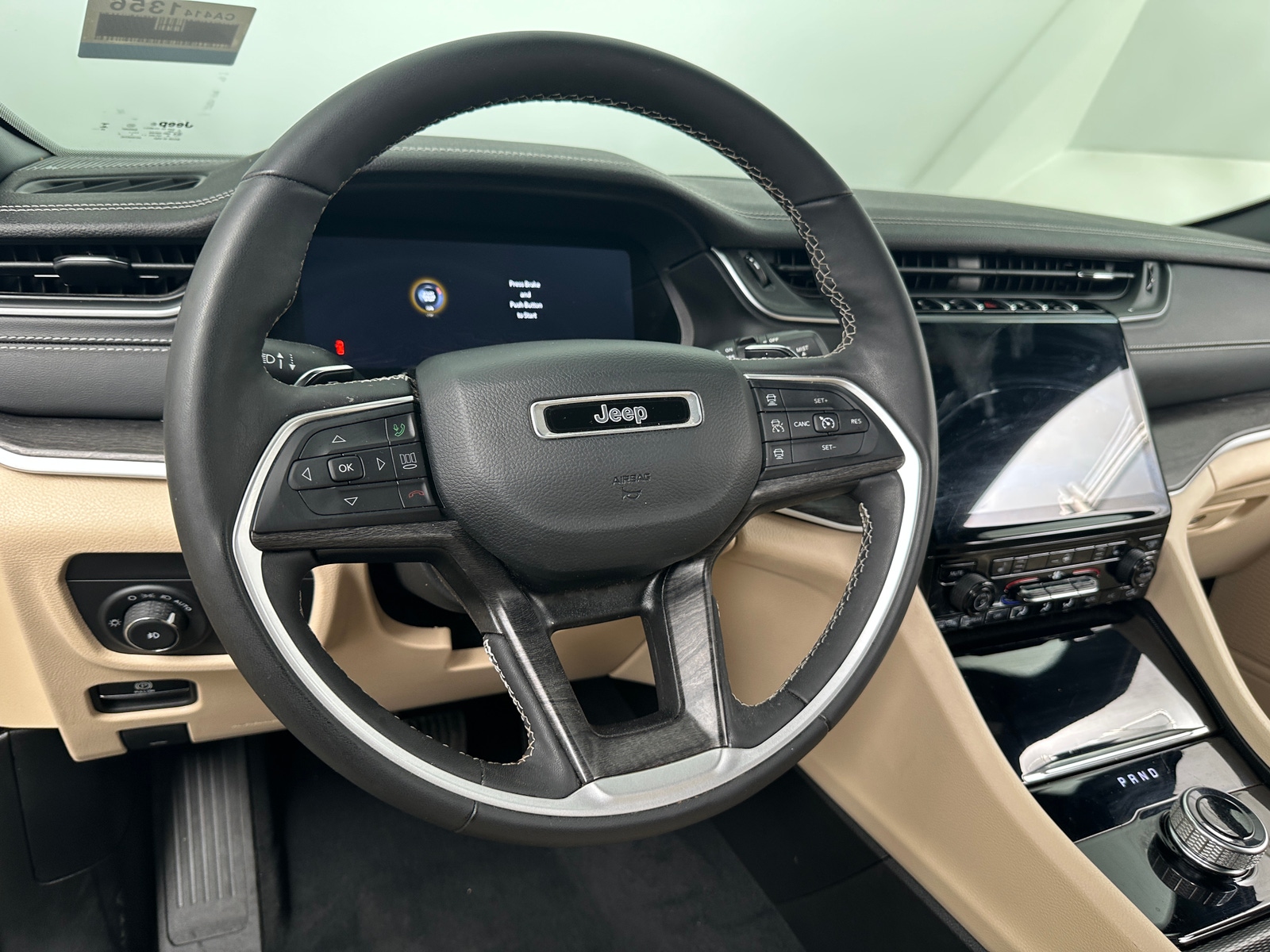 Thumbnail: 2024 Jeep Grand Cherokee - 4