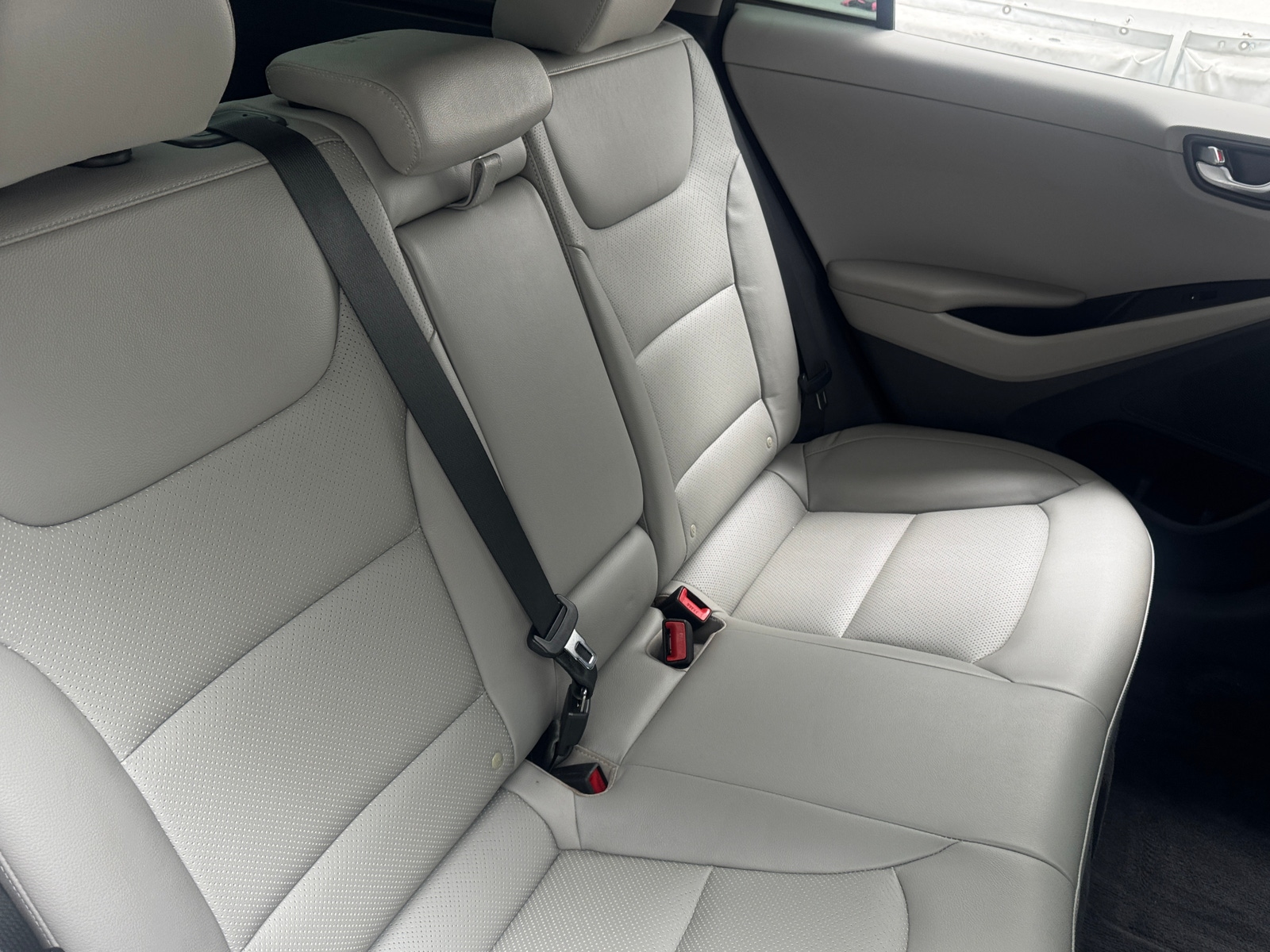 Thumbnail: 2019 Hyundai Ioniq - 5