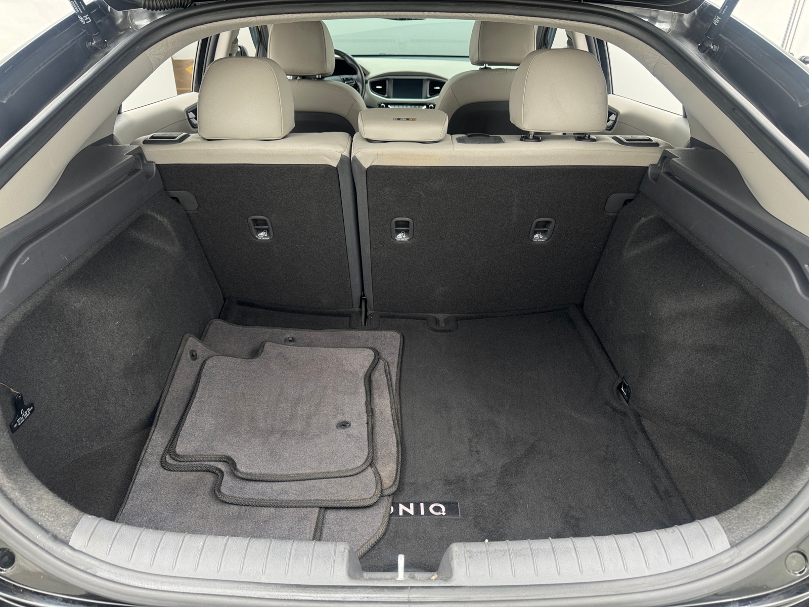 Thumbnail: 2019 Hyundai Ioniq - 6