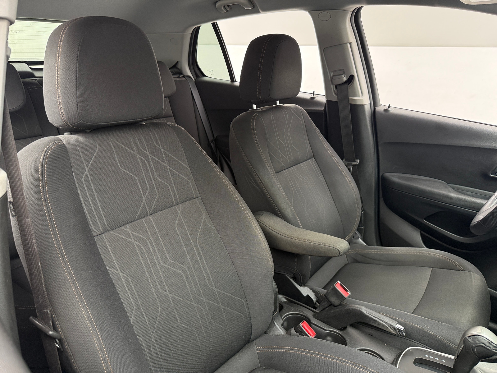 Thumbnail: 2018 Chevrolet Trax - 2