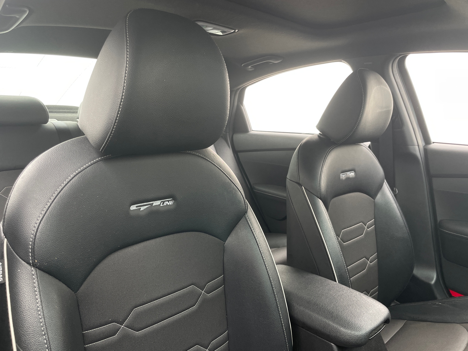 Thumbnail: 2022 Kia Forte - 2