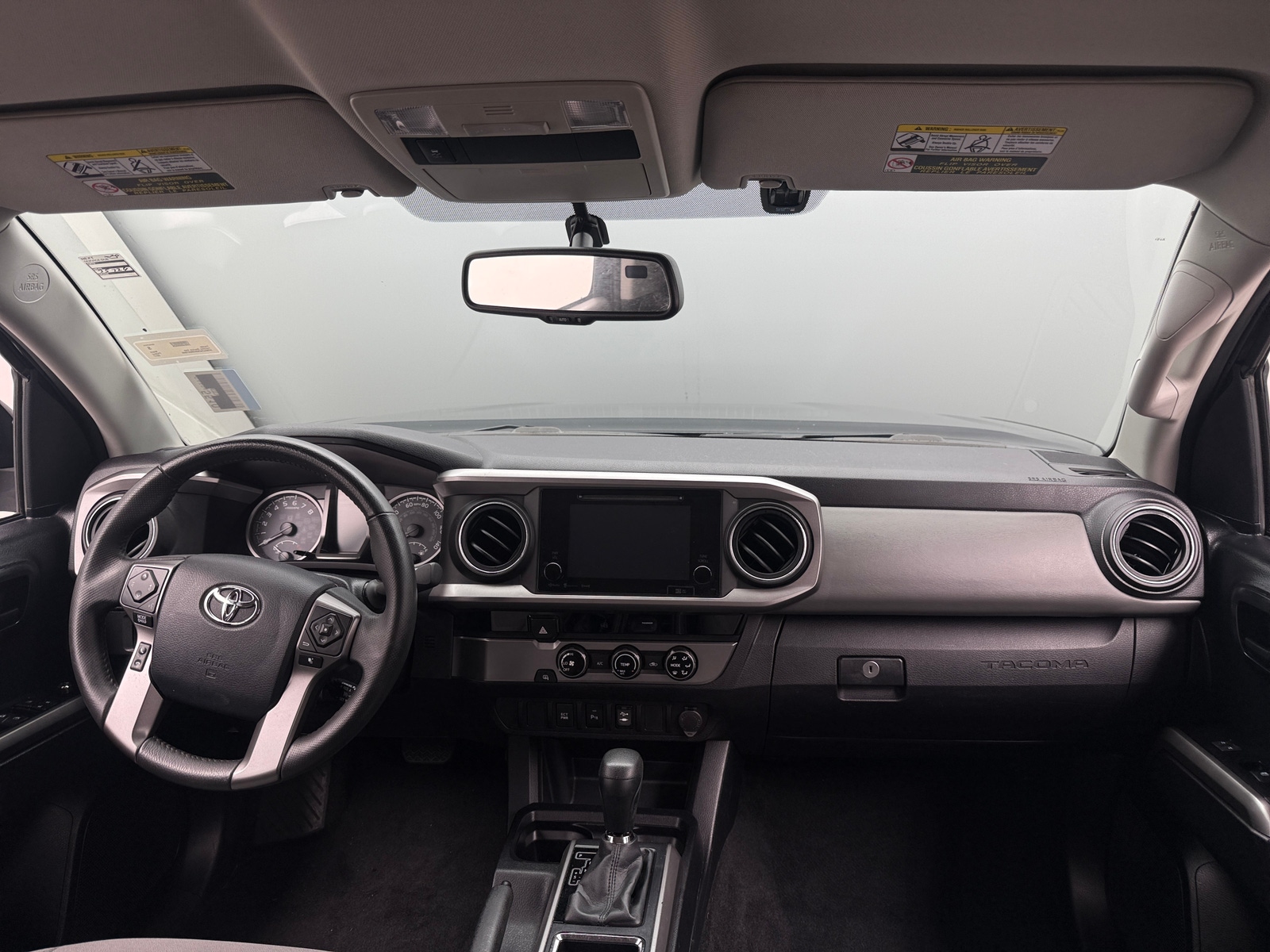 Thumbnail: 2017 Toyota Tacoma - 3
