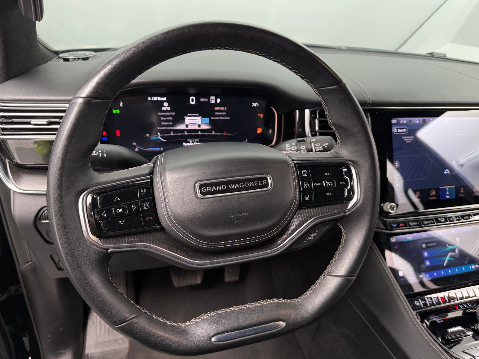 Thumbnail: 2024 Jeep Grand Wagoneer L - 4