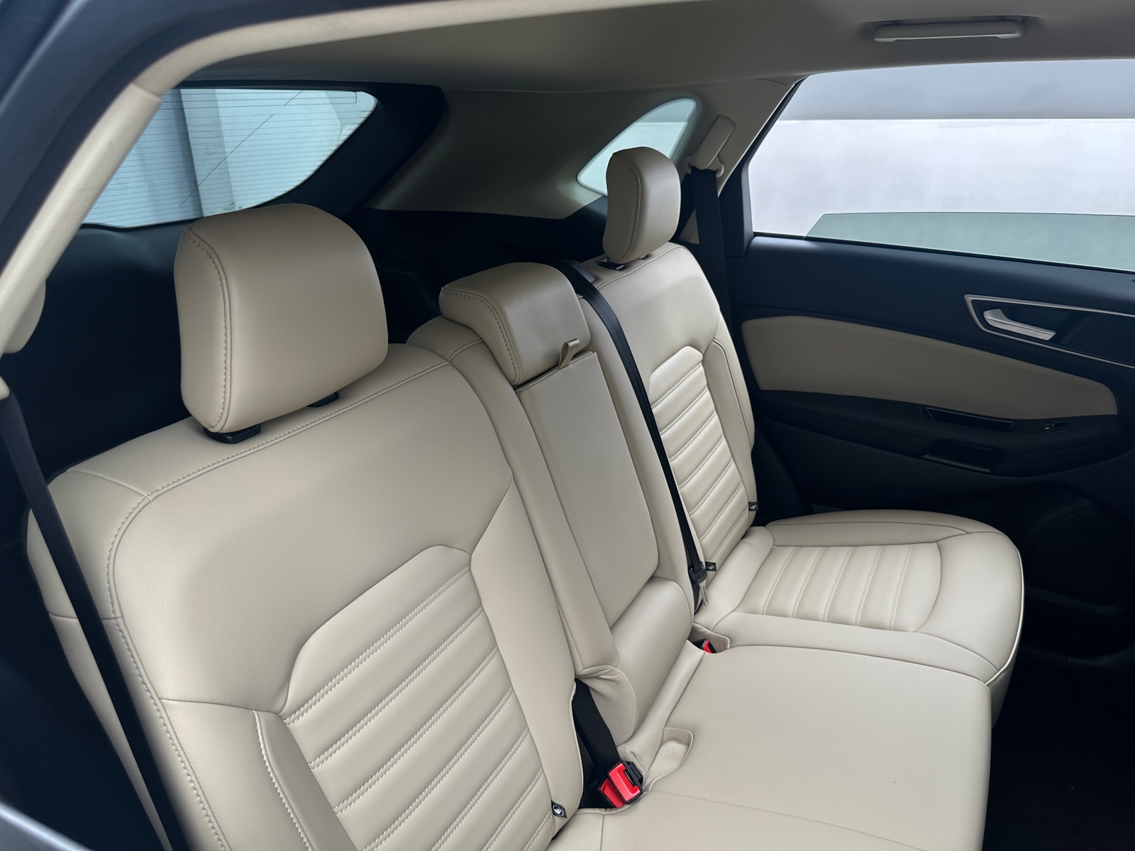 Thumbnail: 2020 Ford Edge - 5