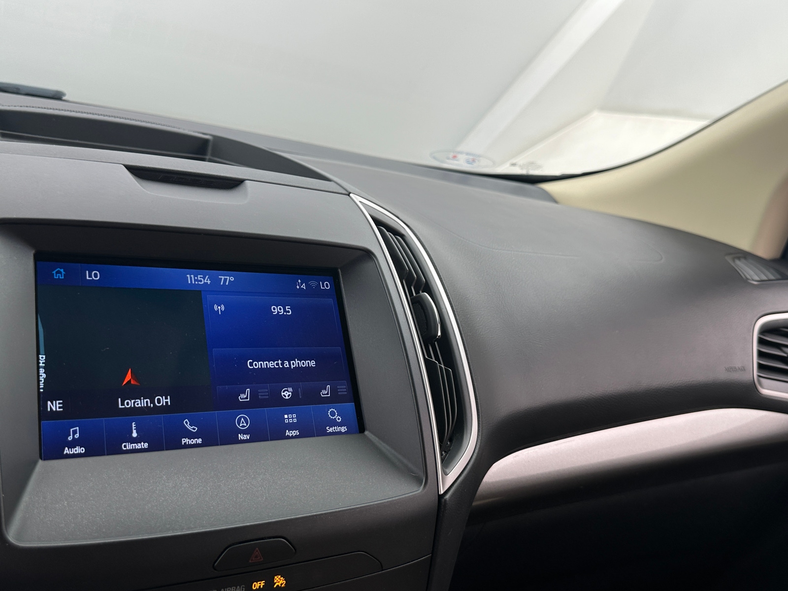 Thumbnail: 2020 Ford Edge - 3