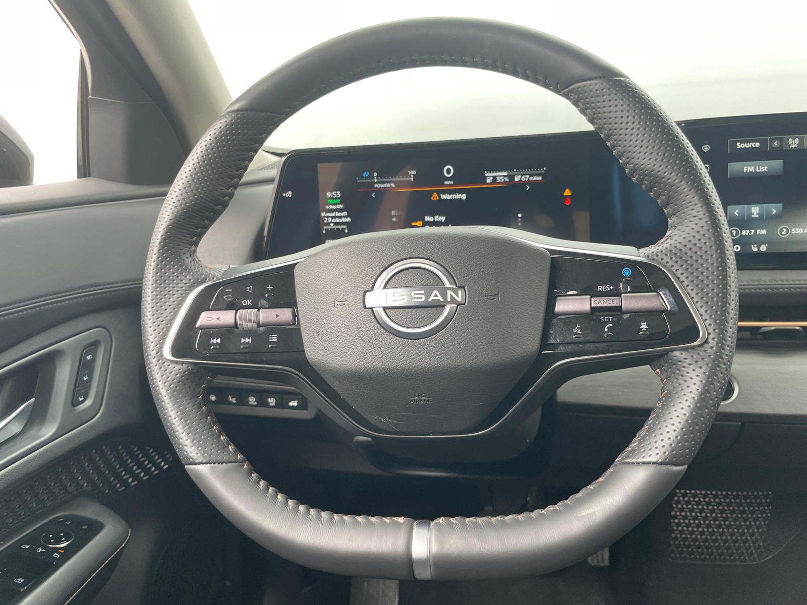 Thumbnail: 2023 Nissan Ariya - 4