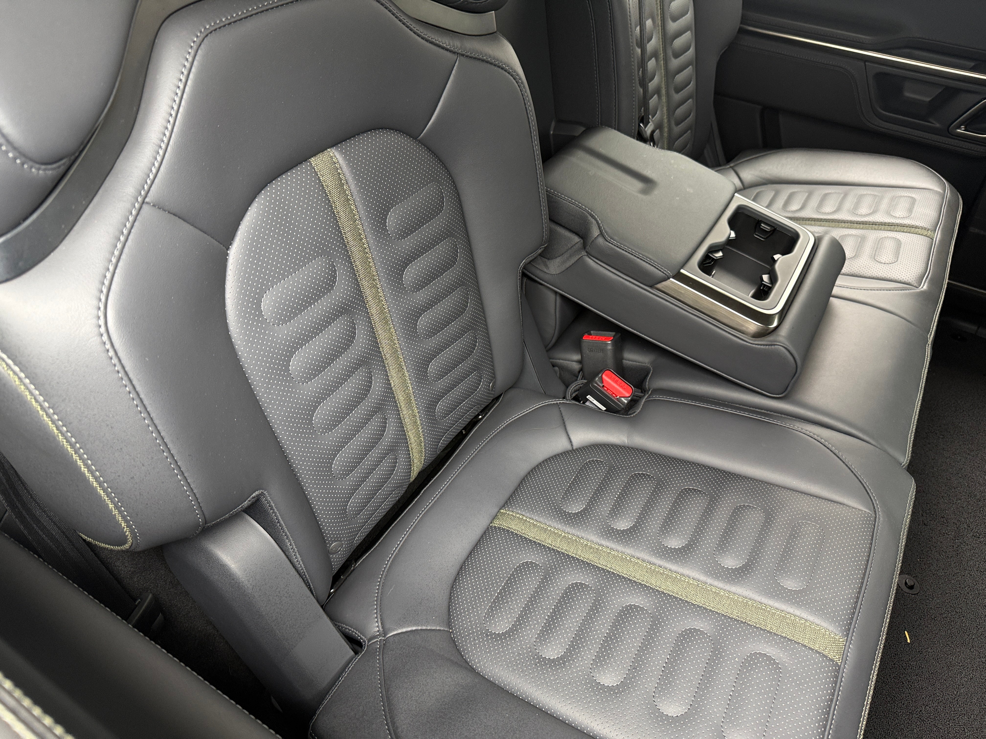 Used 2023 Rivian R1S Adventure with VIN 7PDSGABA6PN003569 for sale in Auburn, WA
