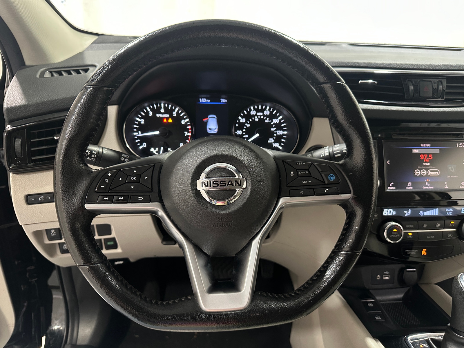 Thumbnail: 2021 Nissan Rogue Sport - 5
