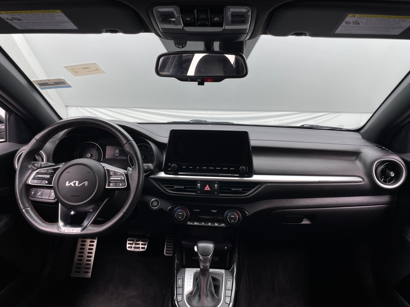 Thumbnail: 2023 Kia Forte - 3