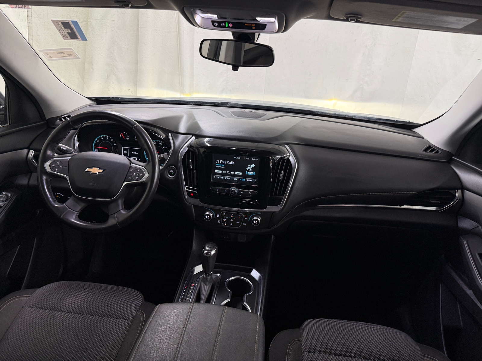 Thumbnail: 2018 Chevrolet Traverse - 3