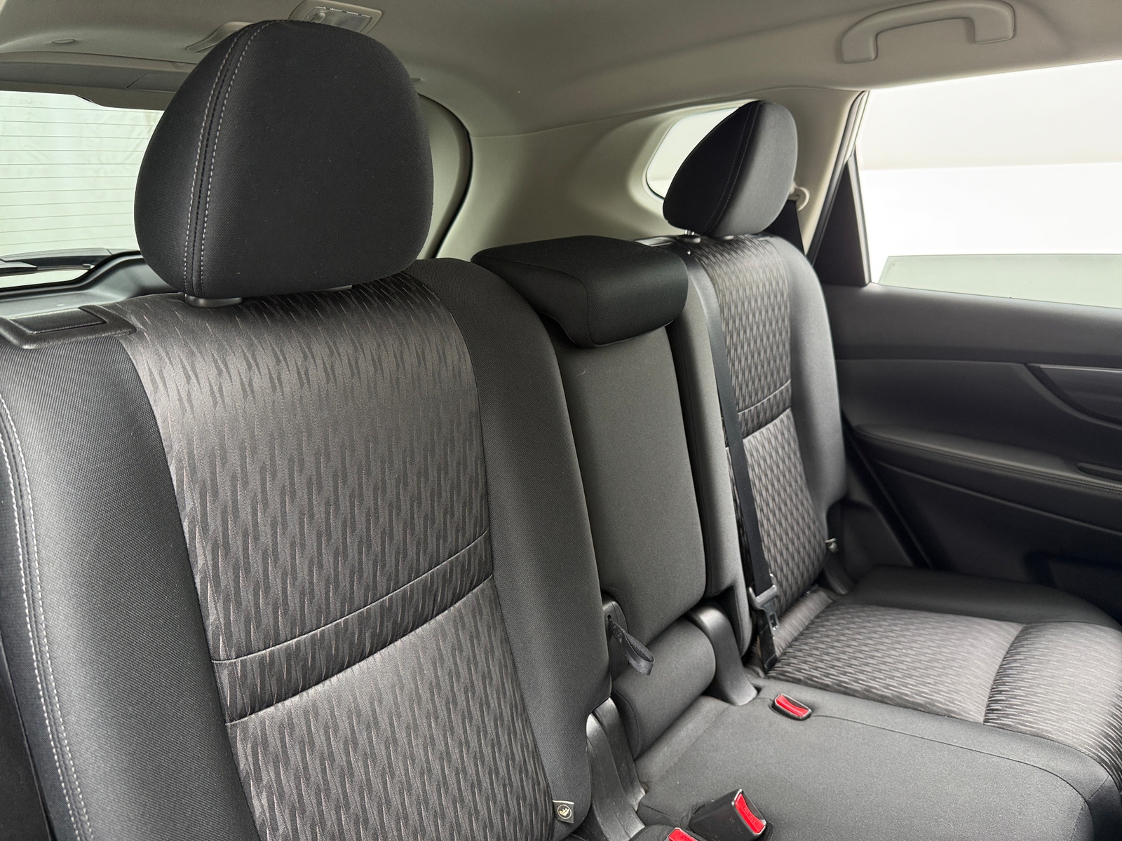 Thumbnail: 2019 Nissan Rogue - 6