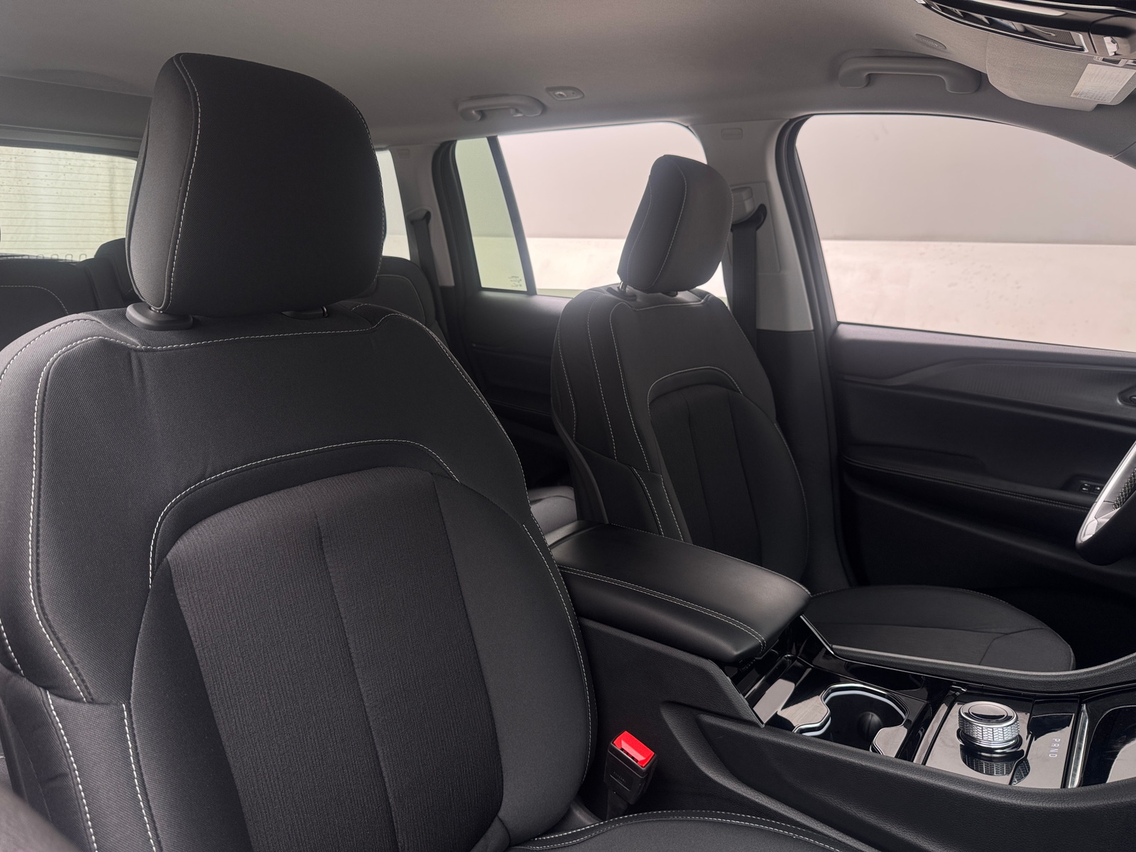 Thumbnail: 2023 Jeep Grand Cherokee - 2