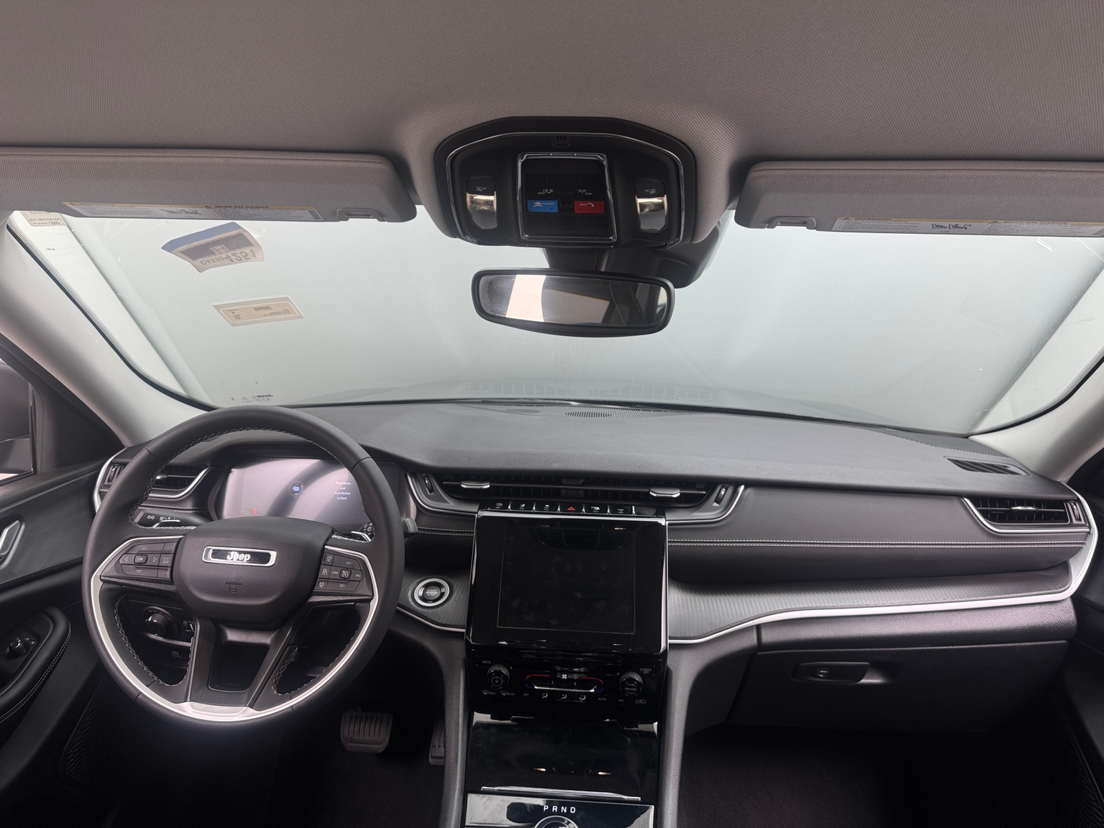 Thumbnail: 2023 Jeep Grand Cherokee - 3