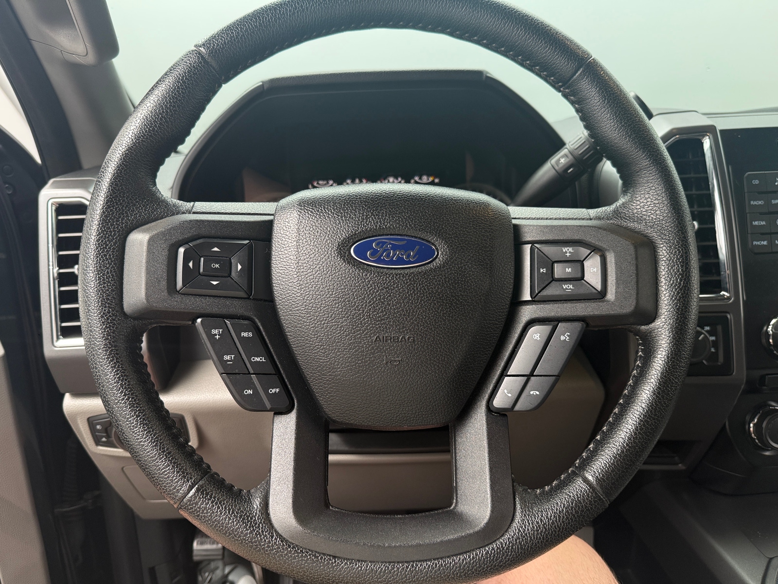 Thumbnail: 2015 Ford Econoline - 5