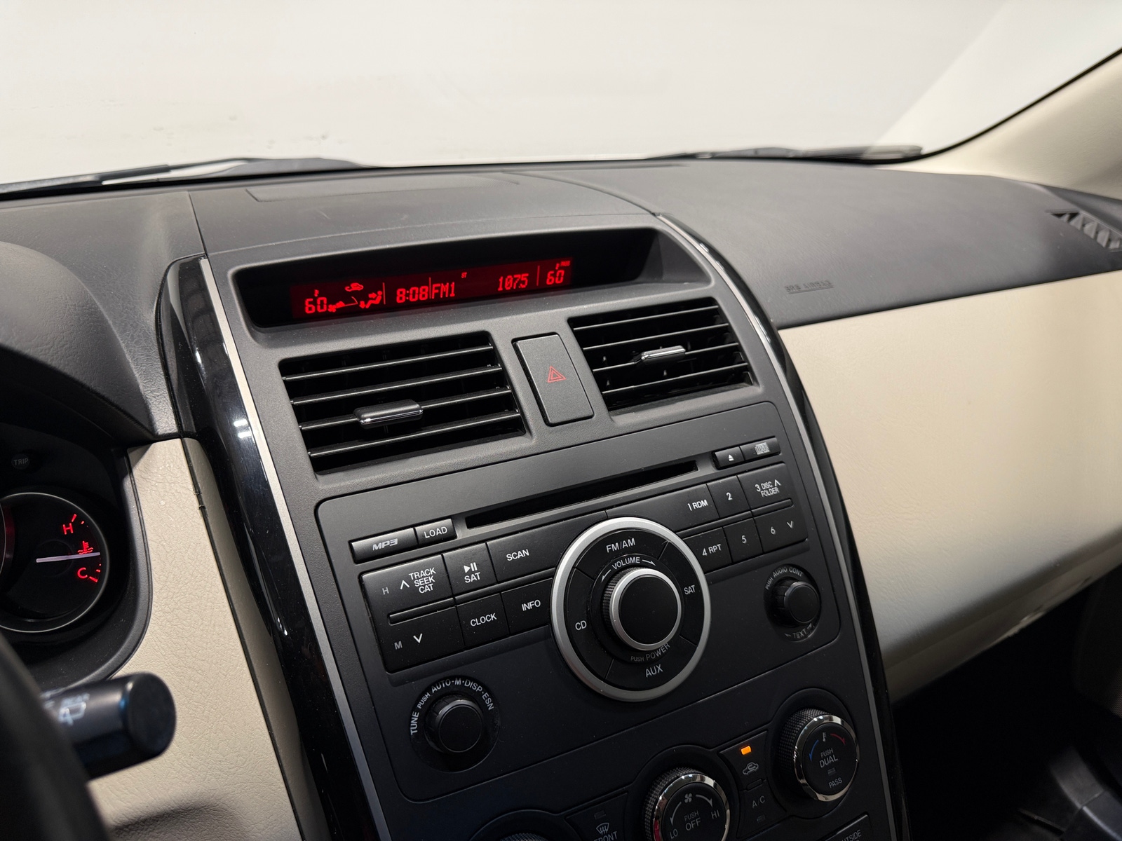 Thumbnail: 2012 Mazda CX-9 - 4