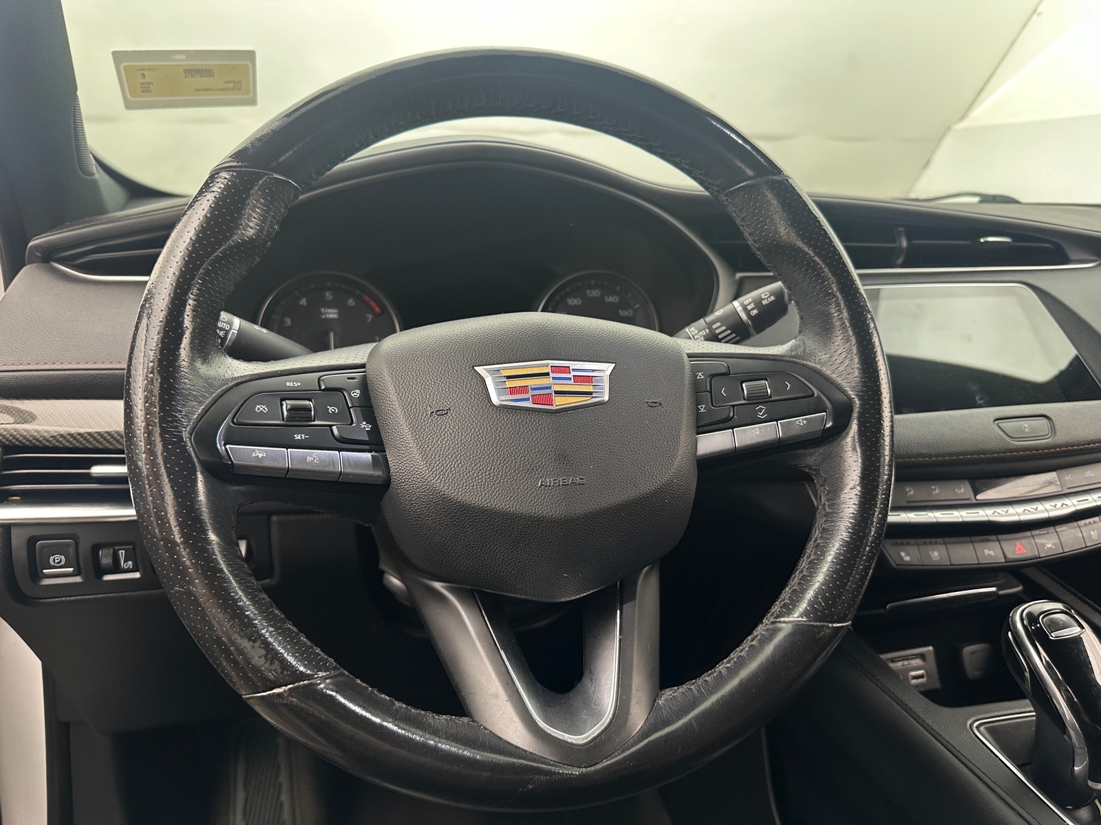 Thumbnail: 2020 Cadillac XT4 - 4