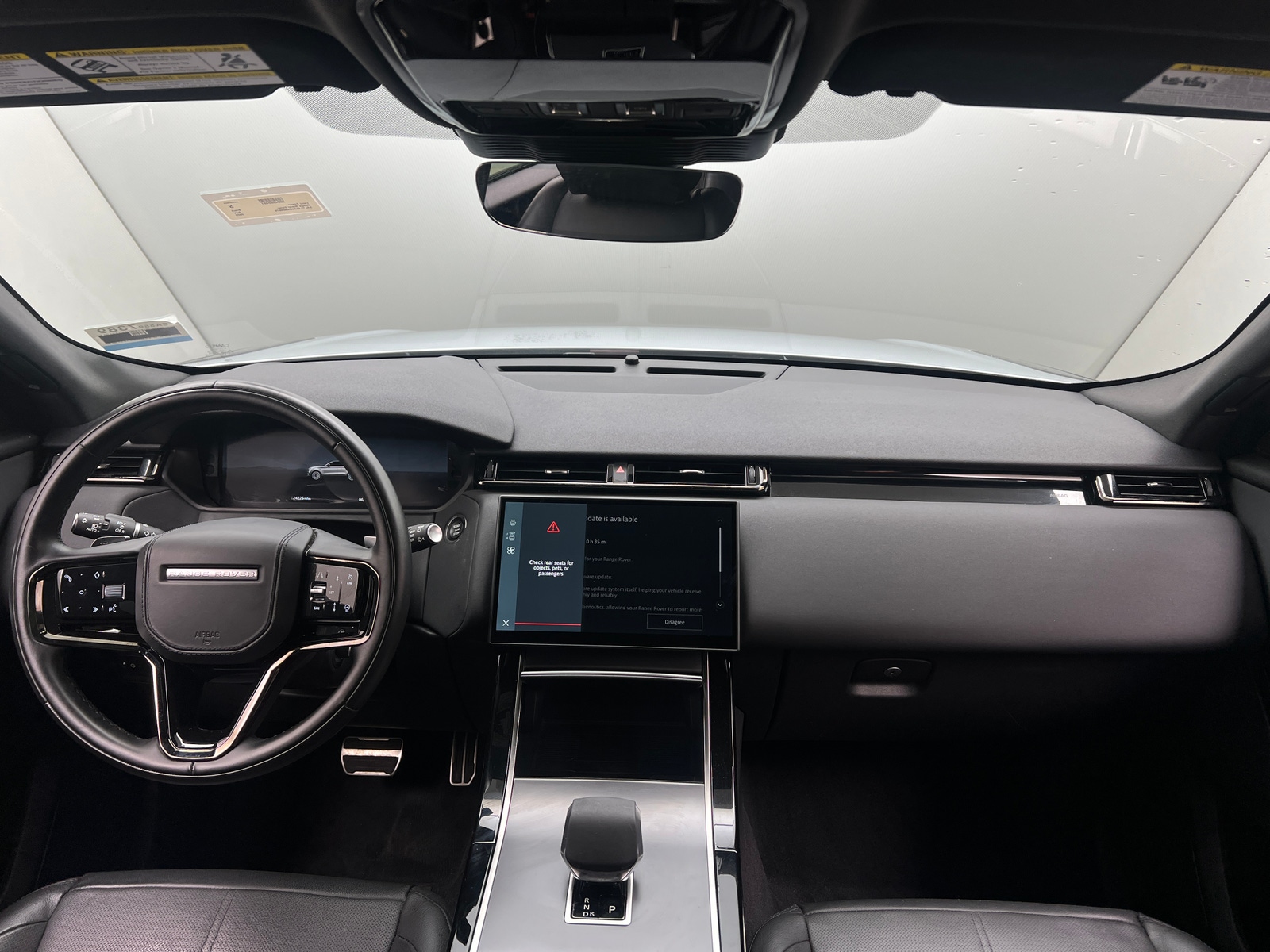 Thumbnail: 2025 Land Rover Range Rover Velar - 2