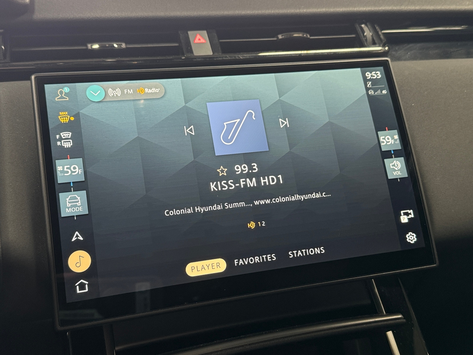 Thumbnail: 2025 Land Rover Range Rover Velar - 3