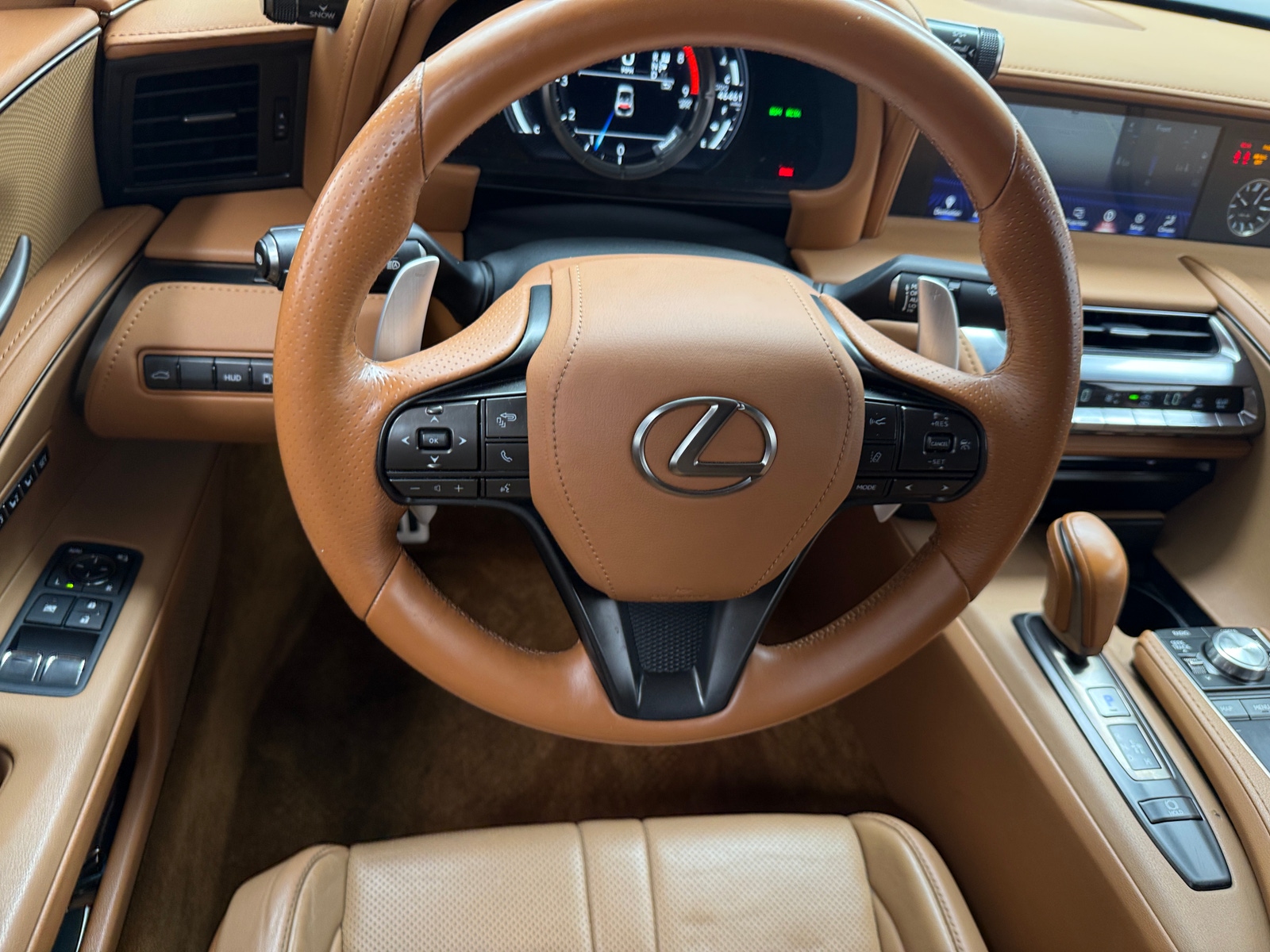 Thumbnail: 2021 Lexus LC - 4