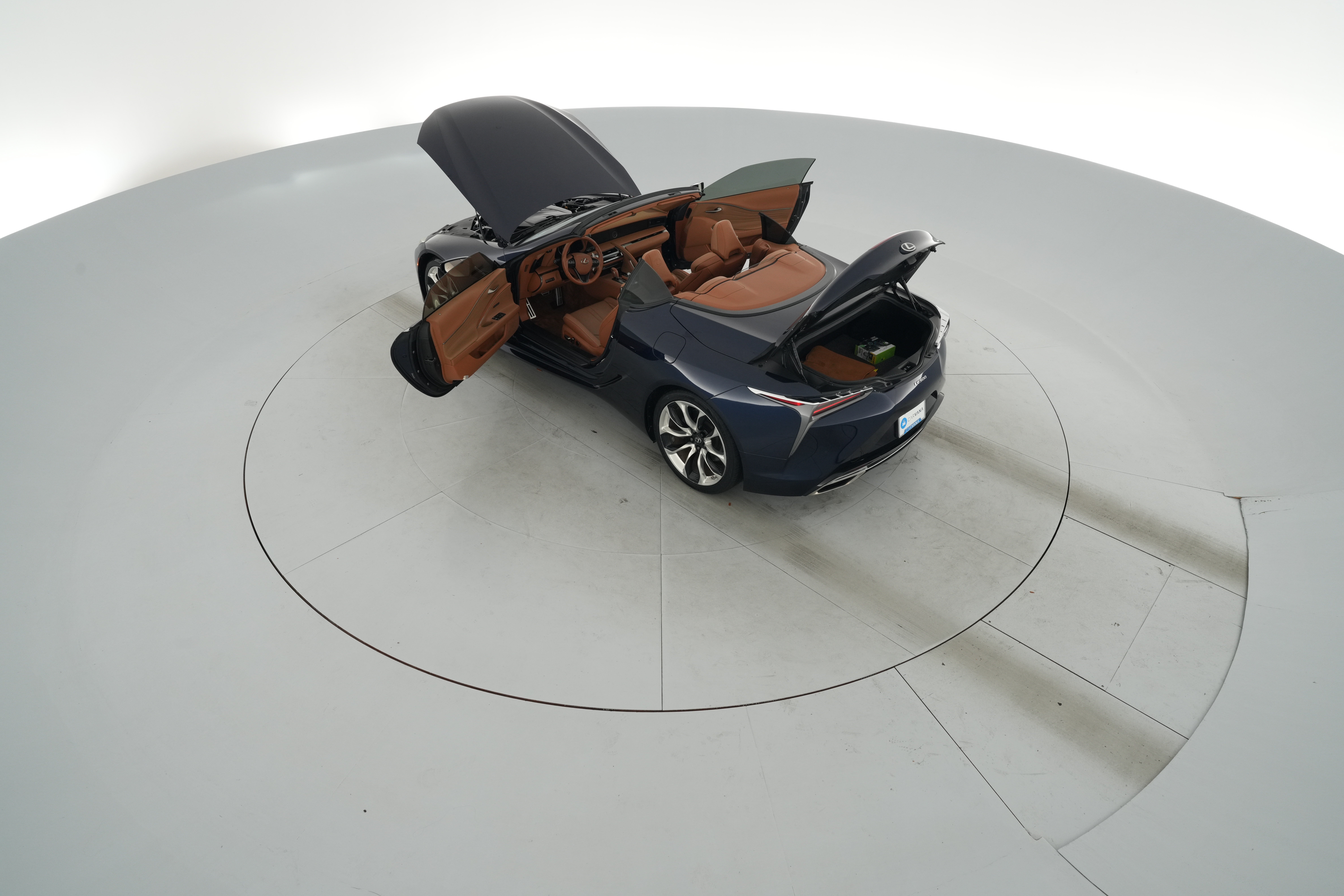 2021 Lexus LC 500 - Photo 43