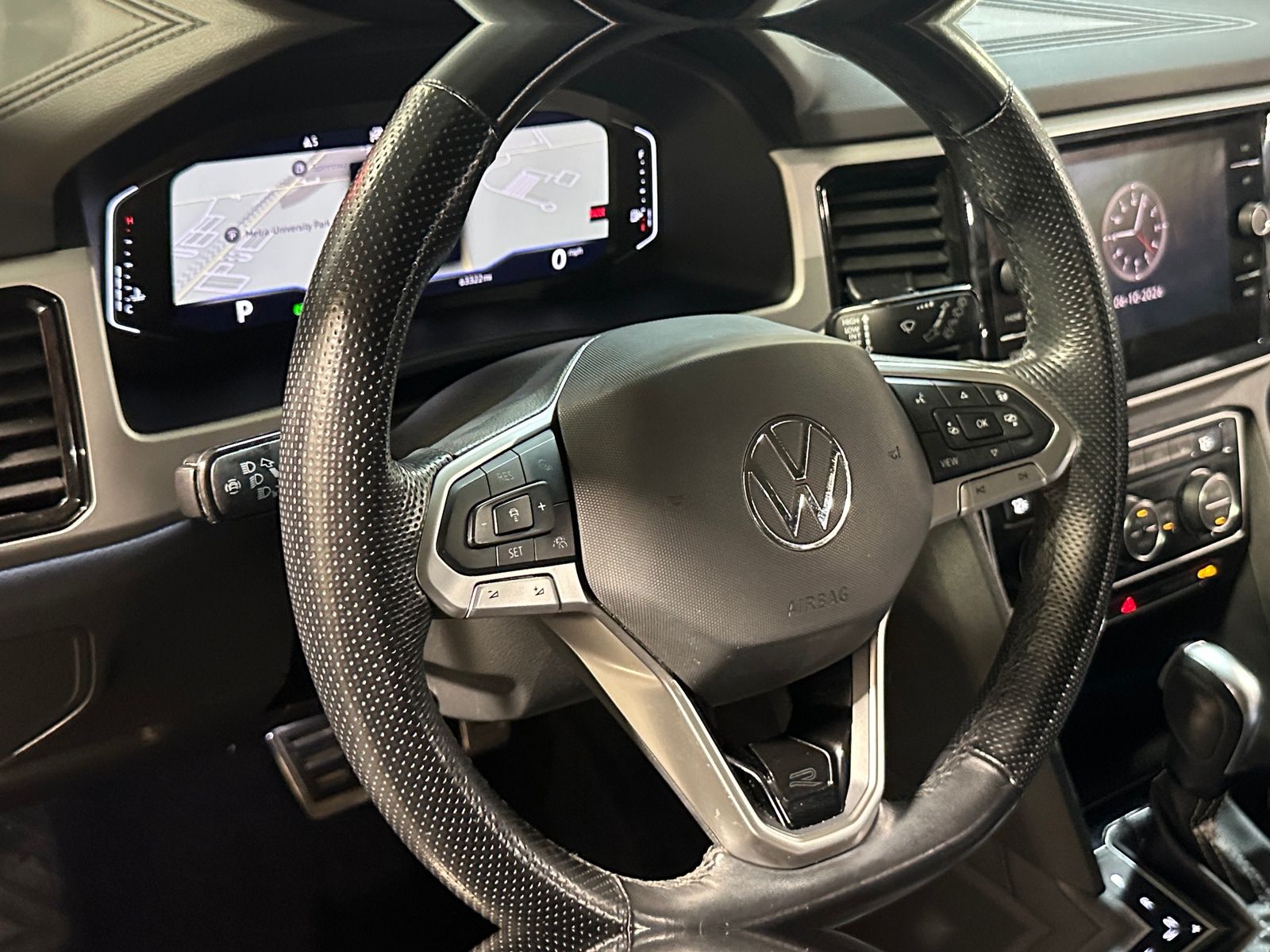 Thumbnail: 2022 Volkswagen Atlas - 4