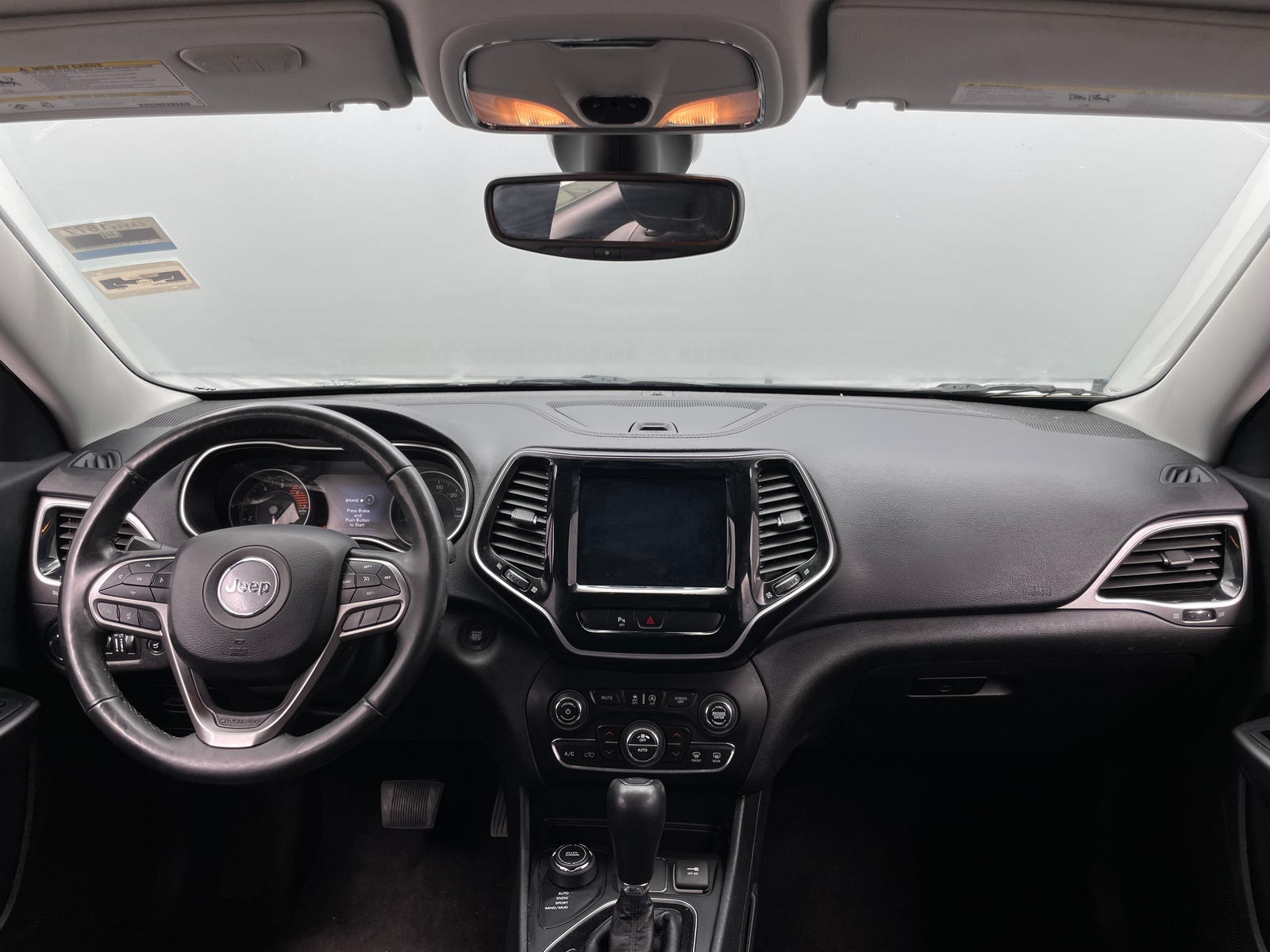 Thumbnail: 2019 Jeep Cherokee - 2