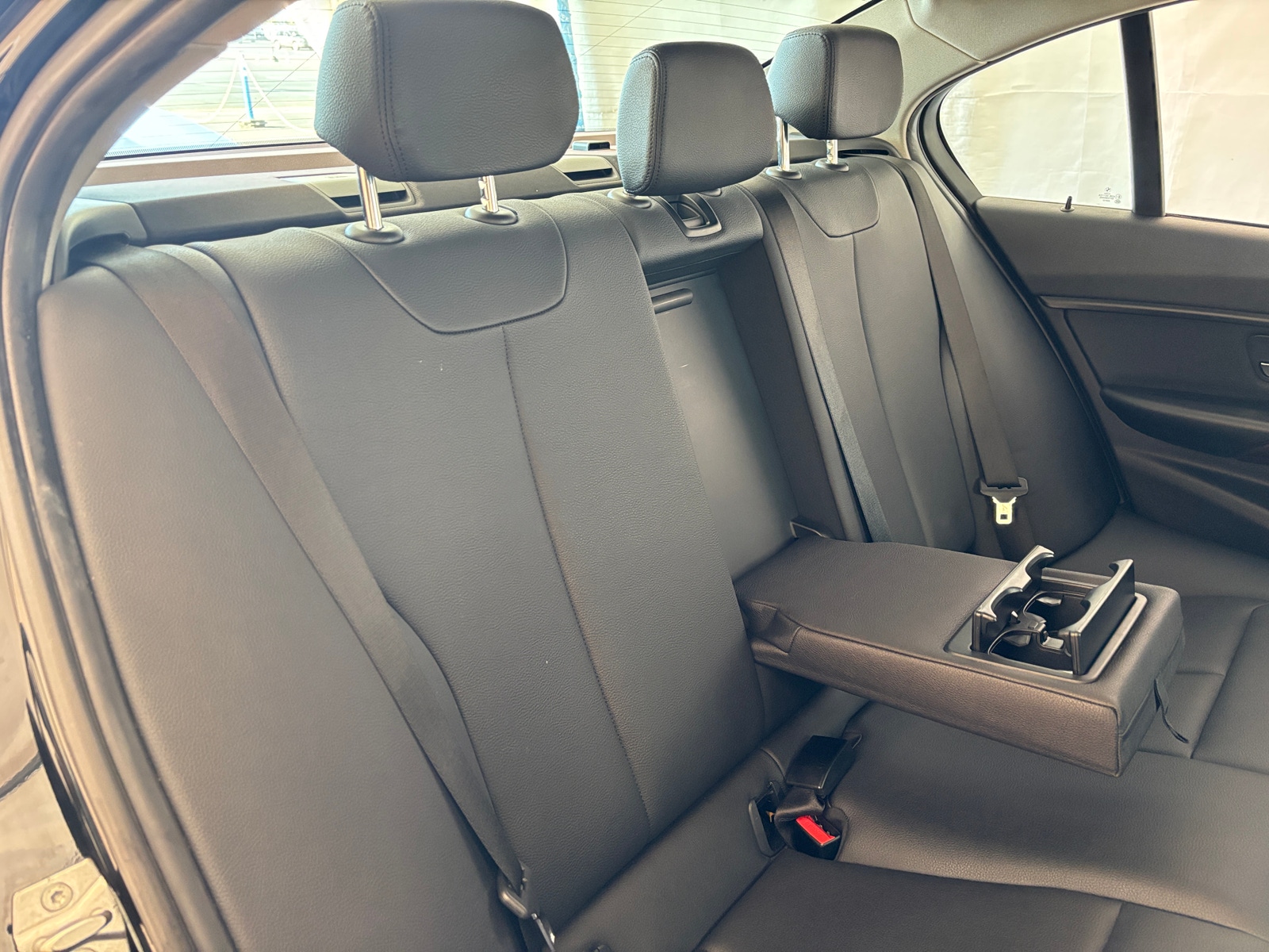 Thumbnail: 2015 BMW 3 Series - 5
