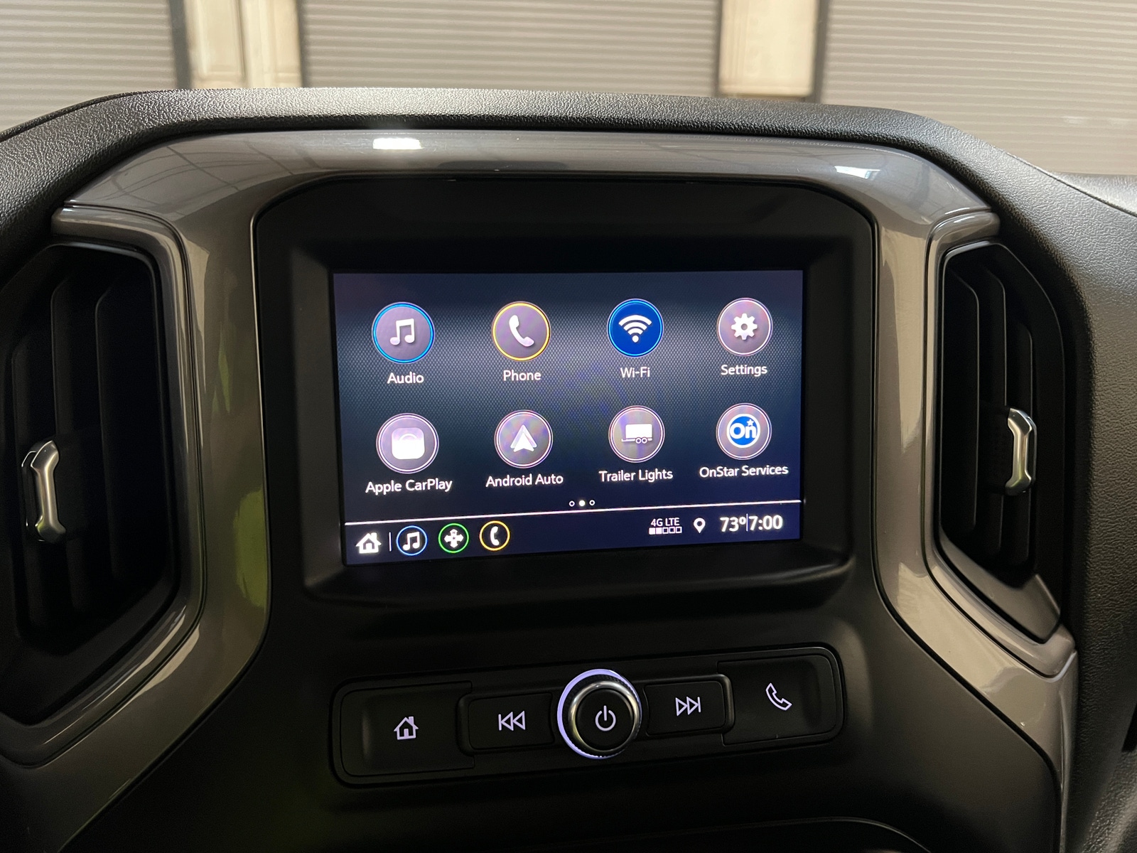 Thumbnail: 2020 Chevrolet Silverado 1500 - 4
