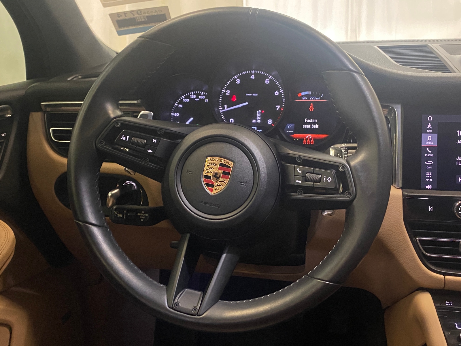Thumbnail: 2024 Porsche Macan - 4