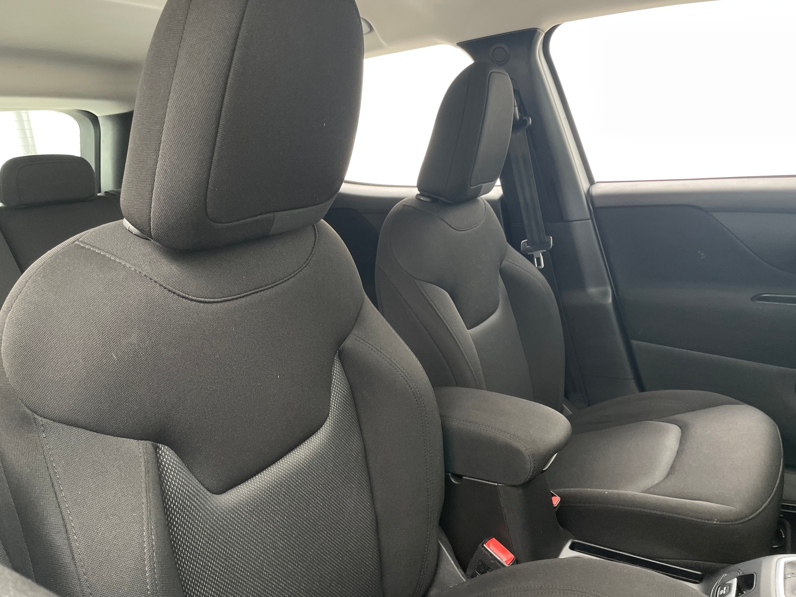 Thumbnail: 2021 Jeep Renegade - 2