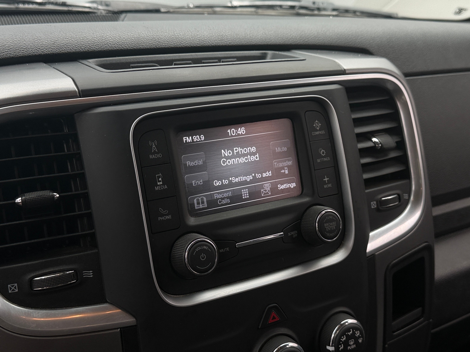Thumbnail: 2024 RAM 1500 Classic - 4