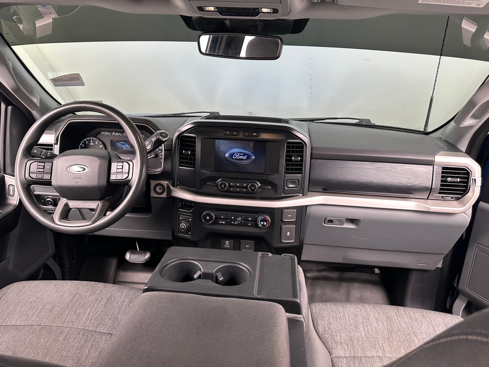Thumbnail: 2021 Ford Econoline - 3