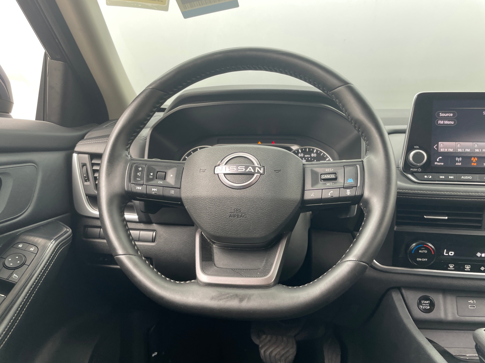 Thumbnail: 2025 Nissan Rogue - 5