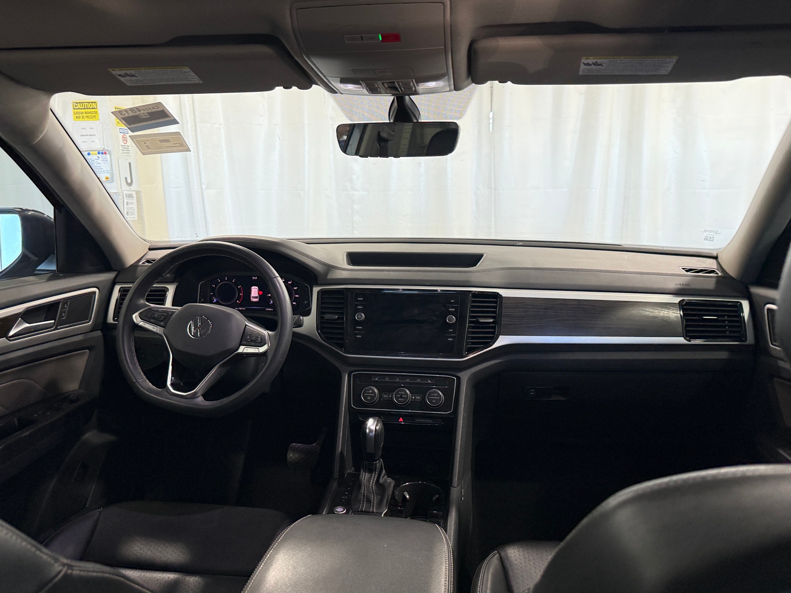 Thumbnail: 2022 Volkswagen Atlas - 2