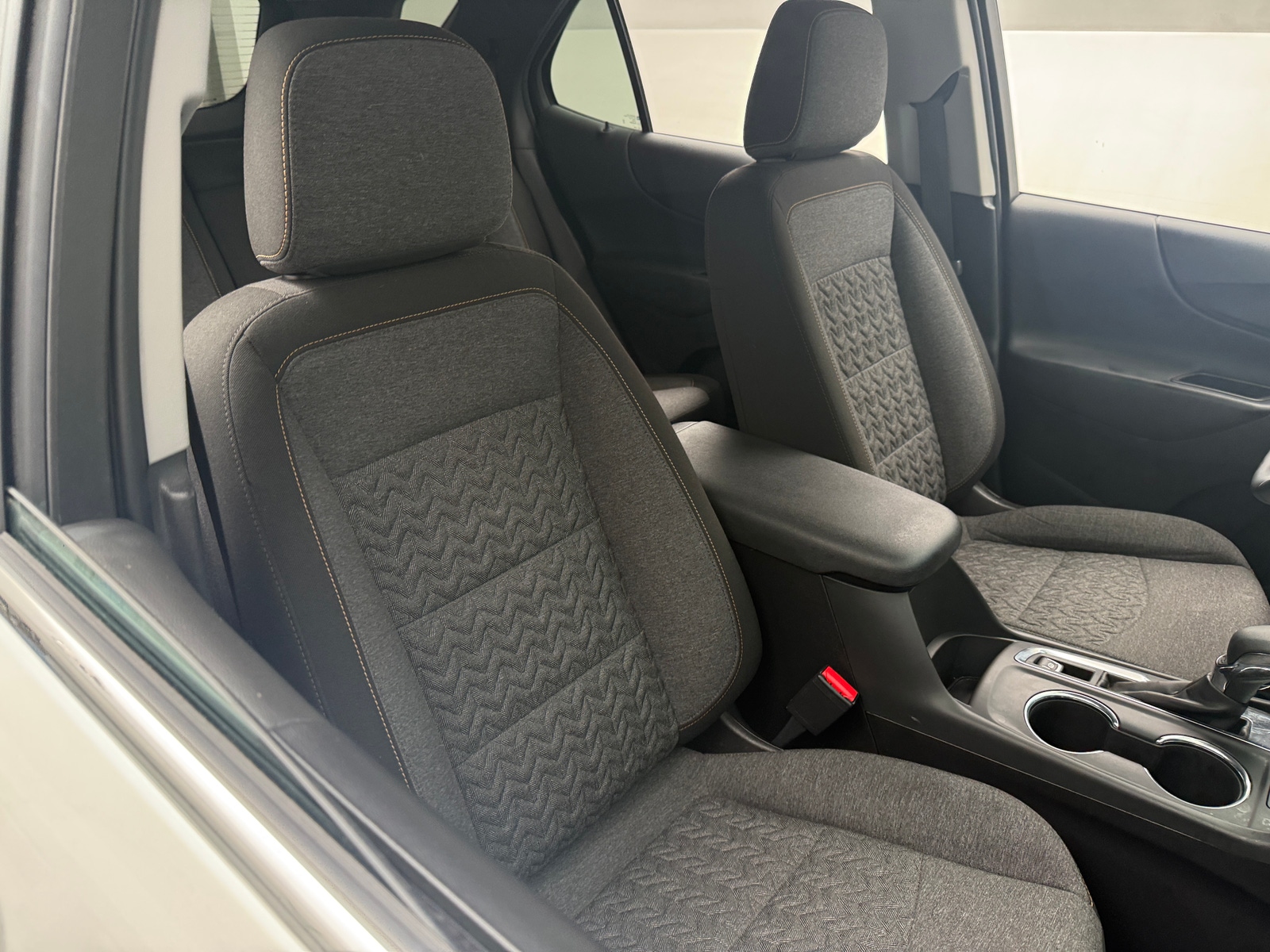 Thumbnail: 2023 Chevrolet Equinox - 2
